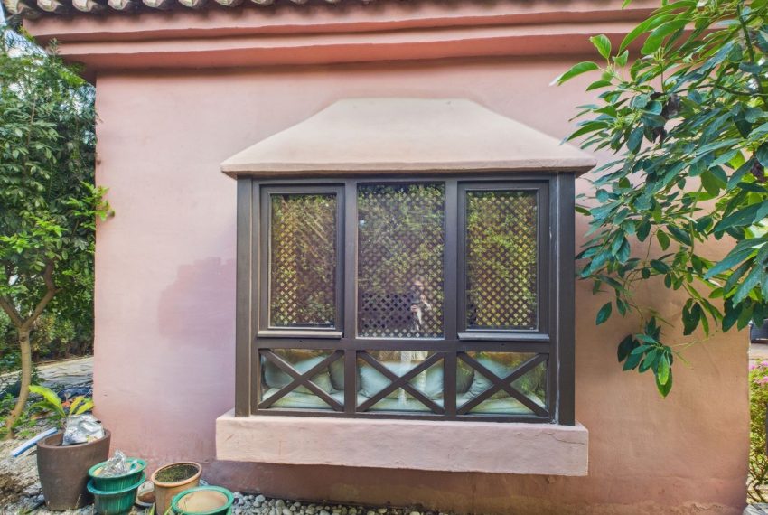 R4986919-Villa-For-Sale-Estepona-Detached-4-Beds-431-Built-13