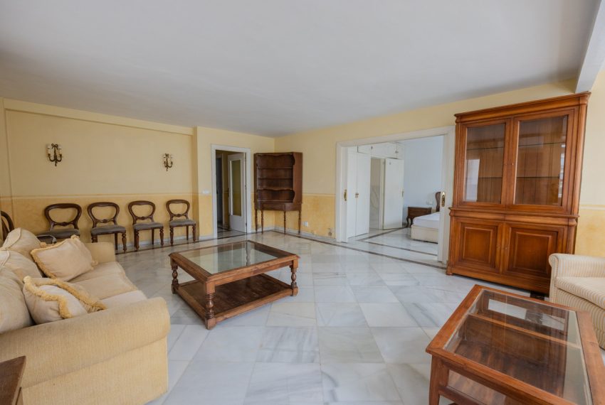 R4988224-Apartment-For-Sale-Marbella-Middle-Floor-4-Beds-160-Built-3