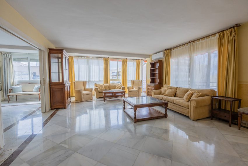 R4988224-Apartment-For-Sale-Marbella-Middle-Floor-4-Beds-160-Built