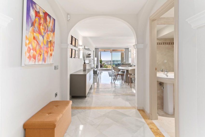 R4988551-Apartment-For-Sale-Nueva-Andalucia-Ground-Floor-2-Beds-126-Built-10