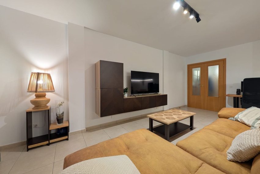R4988677-Apartment-For-Sale-Nueva-Andalucia-Middle-Floor-3-Beds-146-Built-10