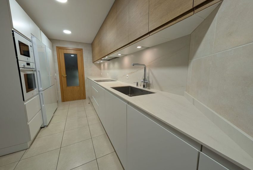 R4988677-Apartment-For-Sale-Nueva-Andalucia-Middle-Floor-3-Beds-146-Built-14