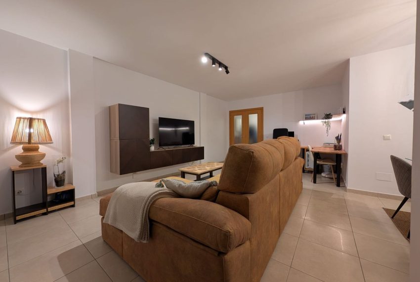 R4988677-Apartment-For-Sale-Nueva-Andalucia-Middle-Floor-3-Beds-146-Built-9