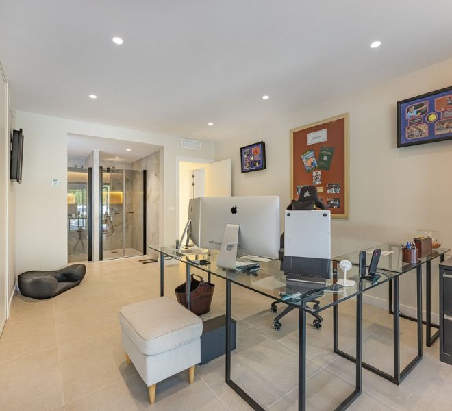 R4990588-Image 1-Middle Floor - 3 Beds - 196 Built