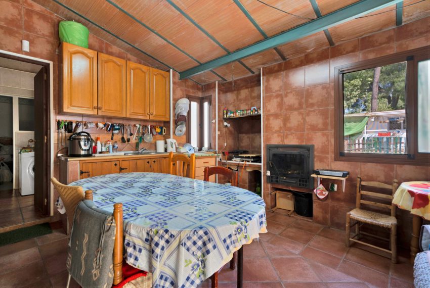R4990780-Villa-For-Sale-Marbella-Detached-4-Beds-200-Built-12
