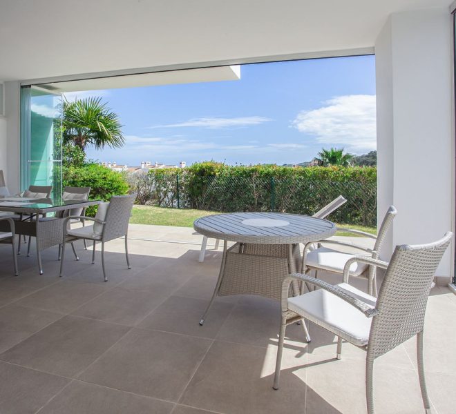 R4992907-Image 1-Ground Floor - 3 Beds - 105 Built