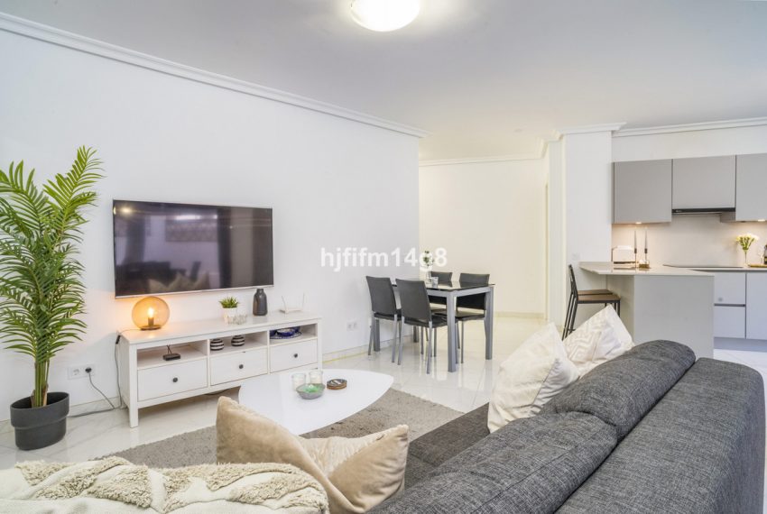 R4994146-Apartment-For-Sale-Nueva-Andalucia-Ground-Floor-3-Beds-110-Built-6