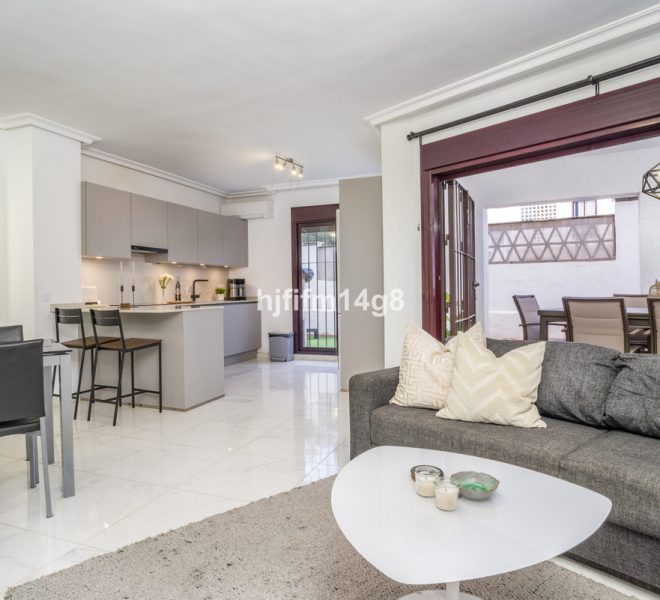 R4994146-Image 1-Ground Floor - 3 Beds - 110 Built