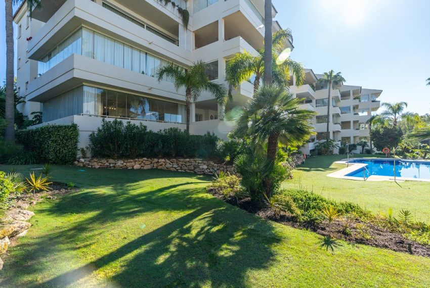 R5001769-Apartment-For-Sale-Marbella-Ground-Floor-2-Beds-131-Built-19