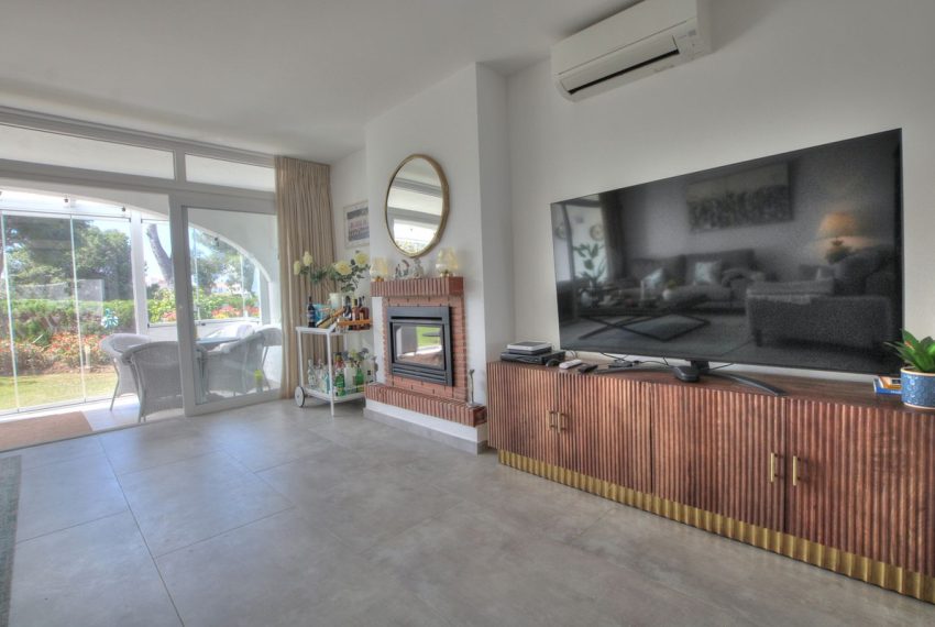 R5002921-Villa-For-Sale-Miraflores-Semi-Detached-3-Beds-182-Built-7