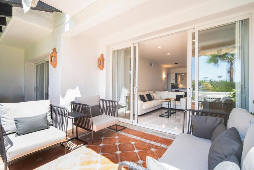 R5004439-Apartment-For-Sale-The-Golden-Mile-Middle-Floor-2-Beds-116-Built-1