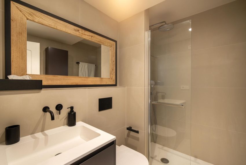 R5004439-Apartment-For-Sale-The-Golden-Mile-Middle-Floor-2-Beds-116-Built-9