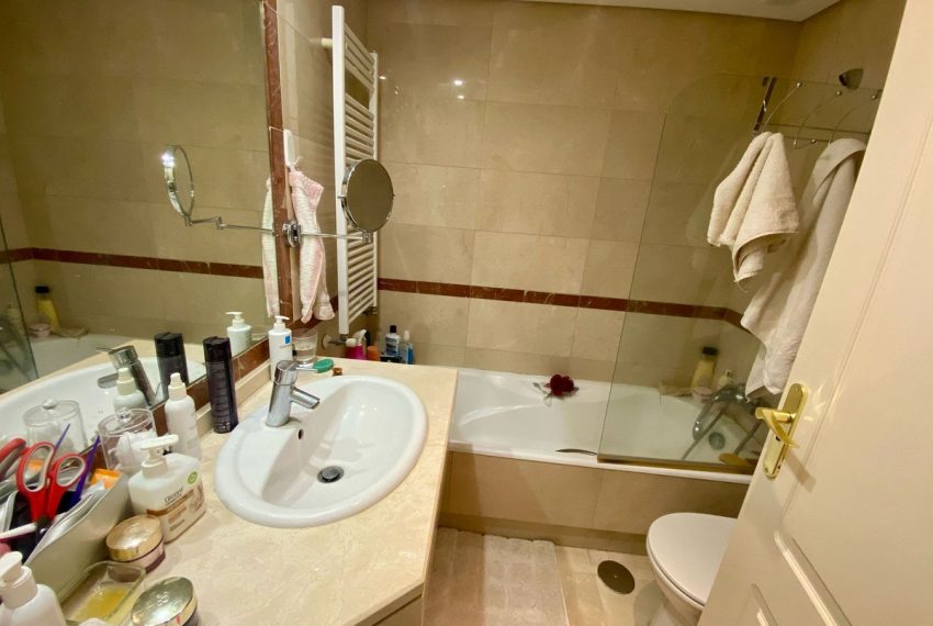 R5005087-Apartment-For-Sale-Nueva-Andalucia-Middle-Floor-3-Beds-140-Built-9