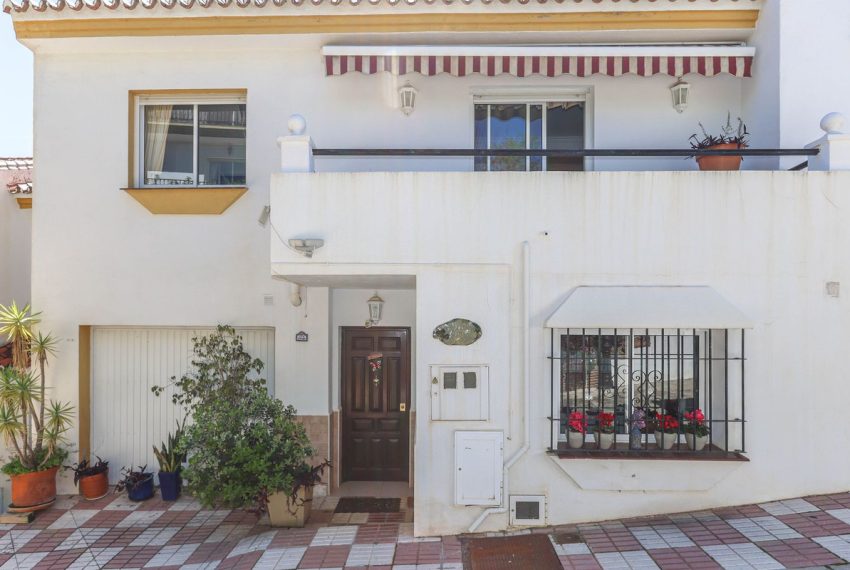 R5005489-Townhouse-For-Sale-Monda-Terraced-3-Beds-221-Built-1