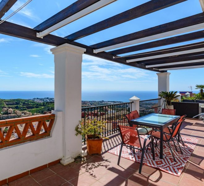 R5005612-Image 1-Penthouse - 2 Beds - 113 Built