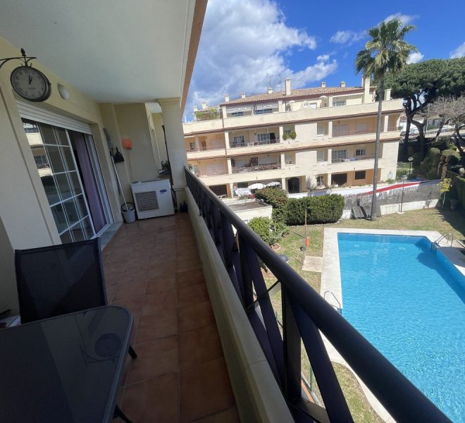 R5005645-Image 1-Middle Floor - 2 Beds - 92 Built