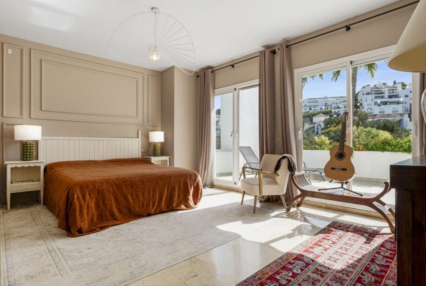 R5005675-Apartment-For-Sale-La-Quinta-Penthouse-Duplex-3-Beds-146-Built-10