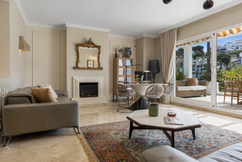 R5005675-Apartment-For-Sale-La-Quinta-Penthouse-Duplex-3-Beds-146-Built-2