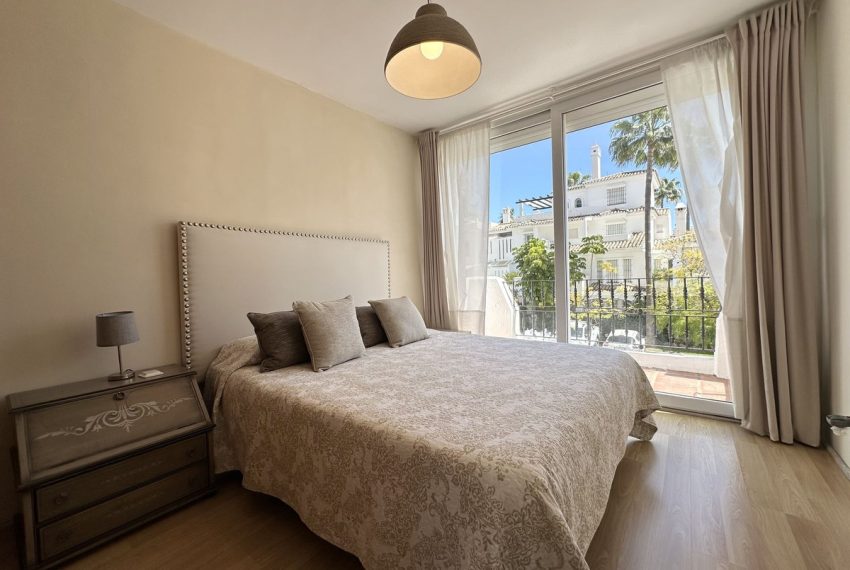R5005690-Townhouse-For-Sale-Nueva-Andalucia-Terraced-4-Beds-143-Built-18
