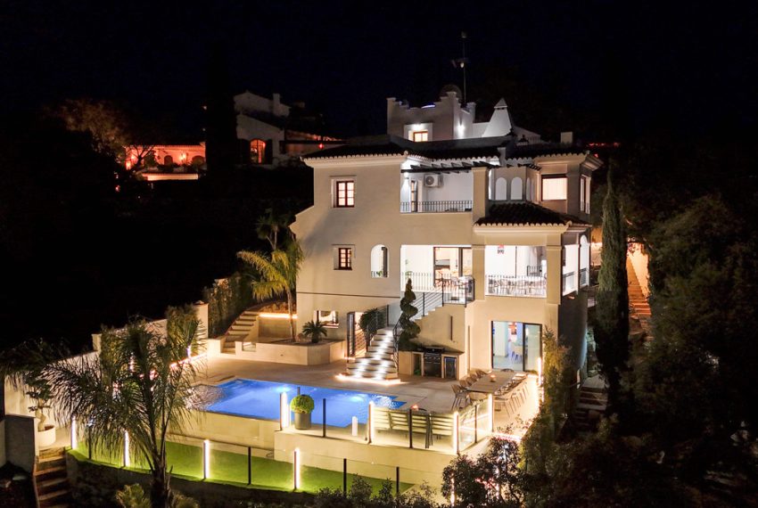 R5005873-Villa-For-Sale-Marbella-Detached-6-Beds-496-Built-4
