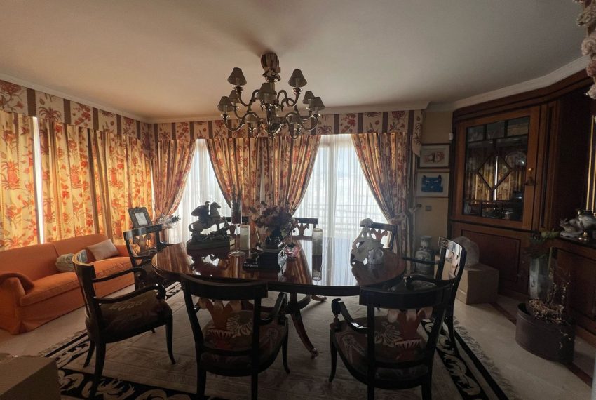 R5006935-Apartment-For-Sale-Marbella-Penthouse-5-Beds-230-Built-1