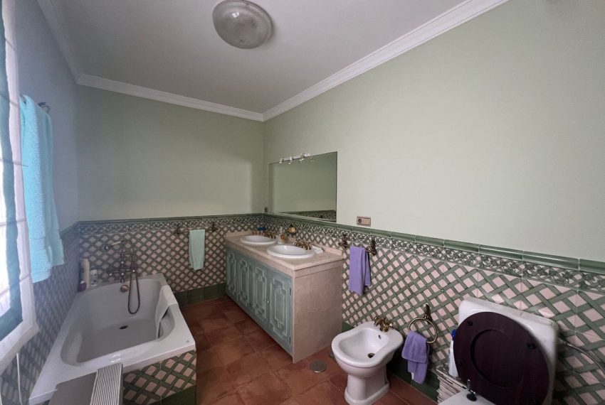 R5006935-Apartment-For-Sale-Marbella-Penthouse-5-Beds-230-Built-4