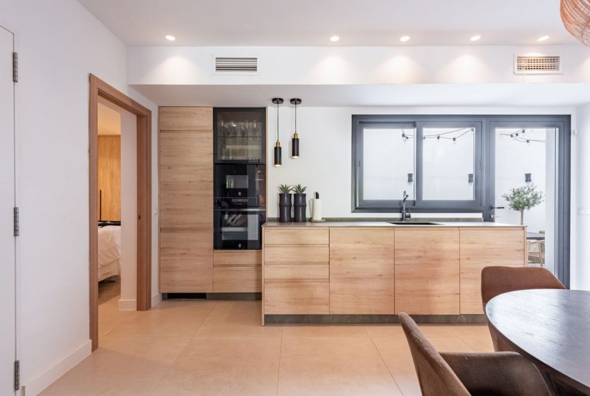 R5009527-Apartment-For-Sale-Nueva-Andalucia-Ground-Floor-2-Beds-95-Built-3