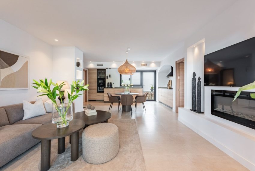 R5009527-Apartment-For-Sale-Nueva-Andalucia-Ground-Floor-2-Beds-95-Built-4