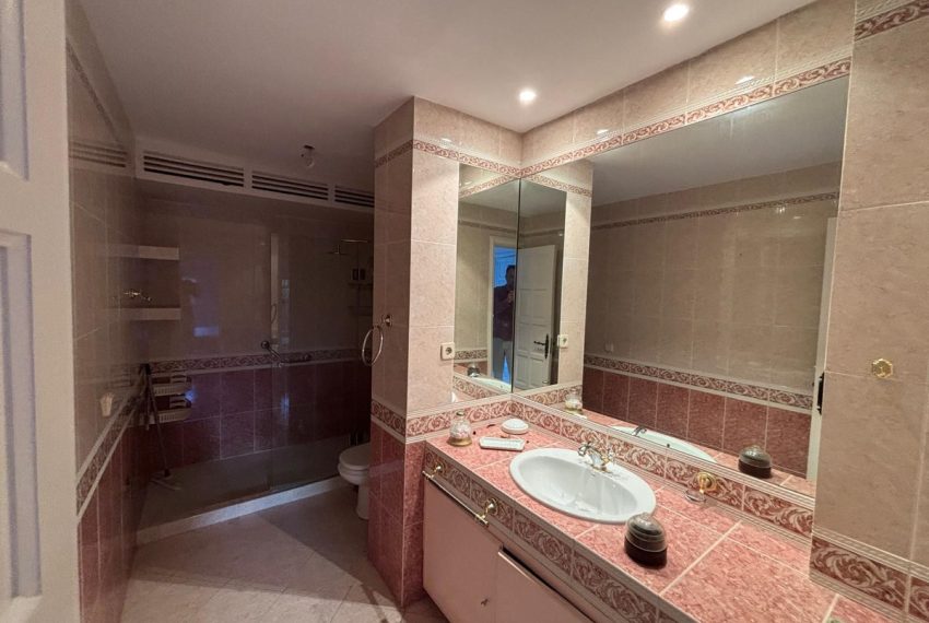 R5009545-Apartment-For-Sale-Nueva-Andalucia-Middle-Floor-3-Beds-124-Built-13