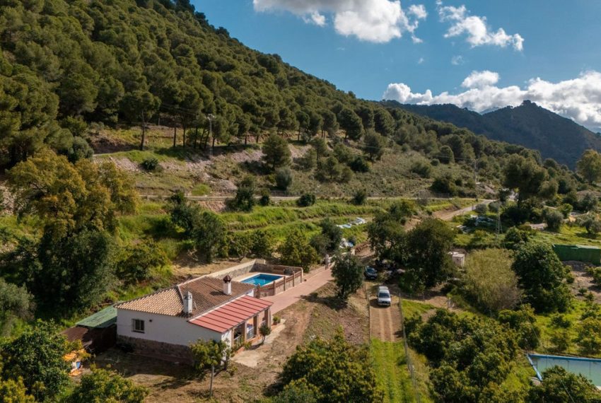 R5012299-Villa-For-Sale-Coin-Detached-3-Beds-120-Built