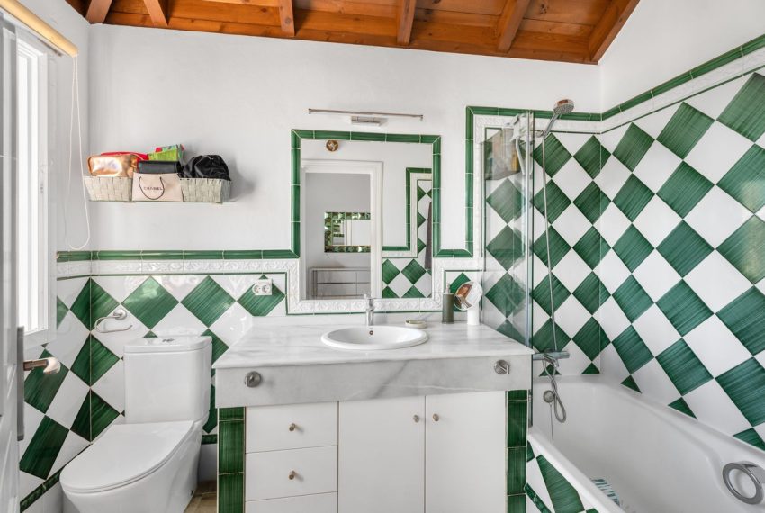 R5013634-Townhouse-For-Sale-The-Golden-Mile-Terraced-3-Beds-160-Built-14