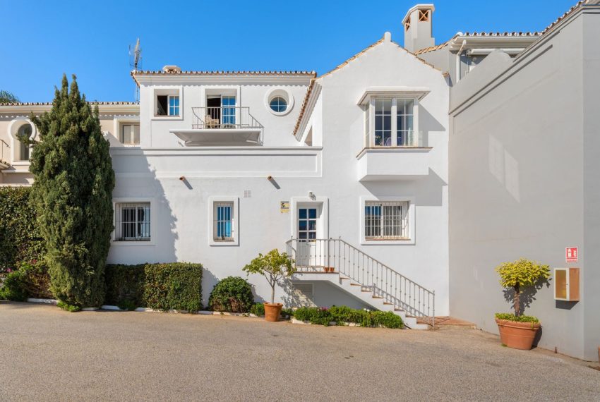 R5013634-Townhouse-For-Sale-The-Golden-Mile-Terraced-3-Beds-160-Built