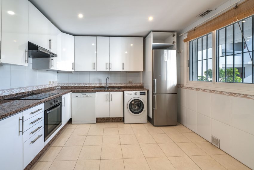 R5013880-Apartment-For-Sale-San-Pedro-de-Alcantara-Penthouse-Duplex-3-Beds-243-Built-9
