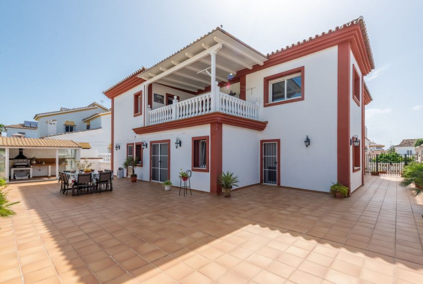 R5014684-Villa-For-Sale-San-Pedro-de-Alcantara-Detached-6-Beds-628-Built-5