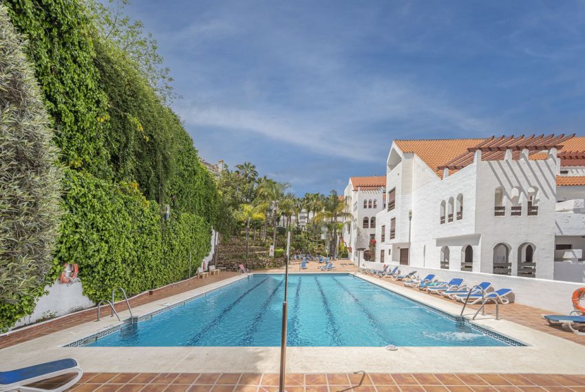 R5014801-Apartment-For-Sale-Nueva-Andalucia-Middle-Floor-3-Beds-110-Built-11
