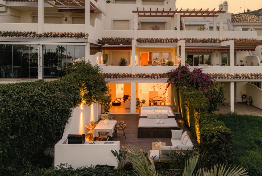 R5014906-Apartment-For-Sale-Nueva-Andalucia-Ground-Floor-3-Beds-191-Built