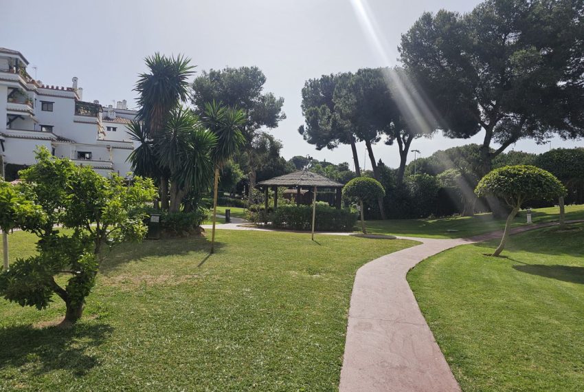 R5016004-Apartment-For-Sale-Calahonda-Penthouse-2-Beds-78-Built-2