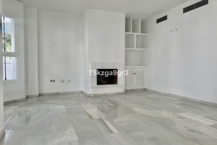 R5016412-Apartment-For-Sale-Marbella-Middle-Floor-1-Beds-100-Built-1