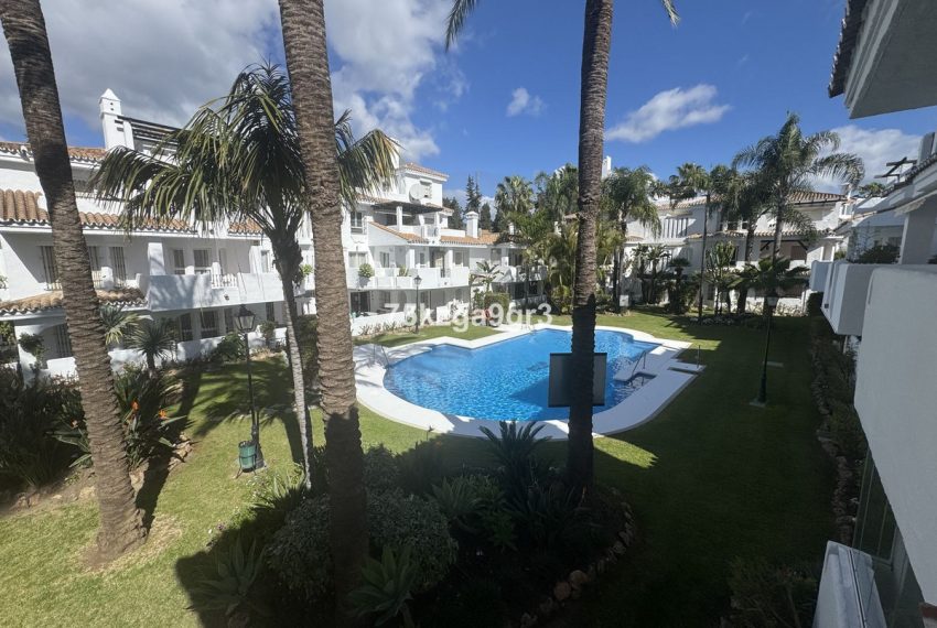 R5016412-Apartment-For-Sale-Marbella-Middle-Floor-1-Beds-100-Built