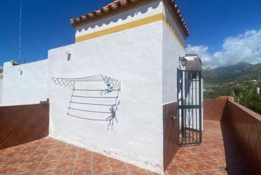 R5017006-Villa-For-Sale-Marbella-Semi-Detached-4-Beds-209-Built-12