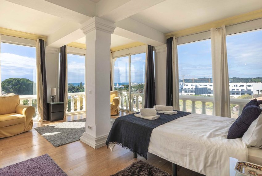 R5017291-Villa-For-Sale-Estepona-Detached-5-Beds-334-Built-4