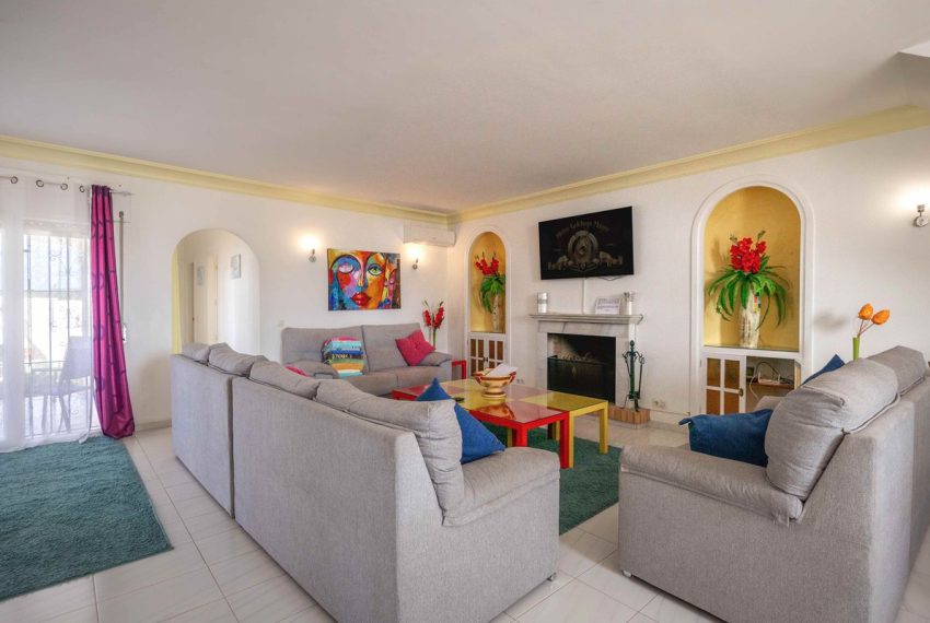 R5017291-Villa-For-Sale-Estepona-Detached-5-Beds-334-Built-7