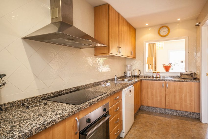 R5017525-Apartment-For-Sale-Elviria-Penthouse-2-Beds-120-Built-3