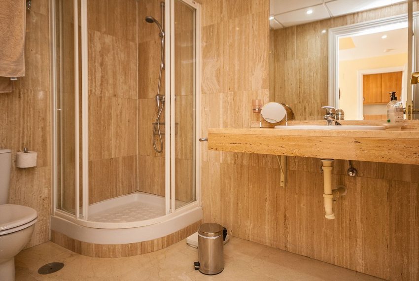 R5017525-Apartment-For-Sale-Elviria-Penthouse-2-Beds-120-Built-9