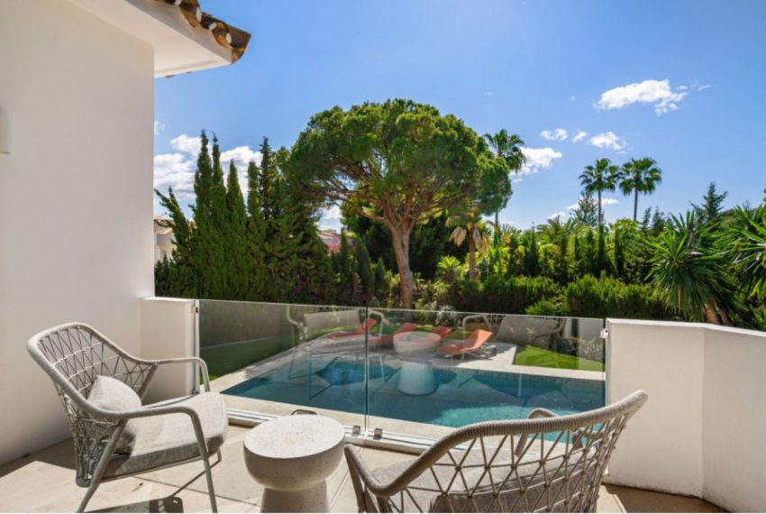 R5017633-Villa-For-Sale-Nueva-Andalucia-Detached-4-Beds-262-Built-5