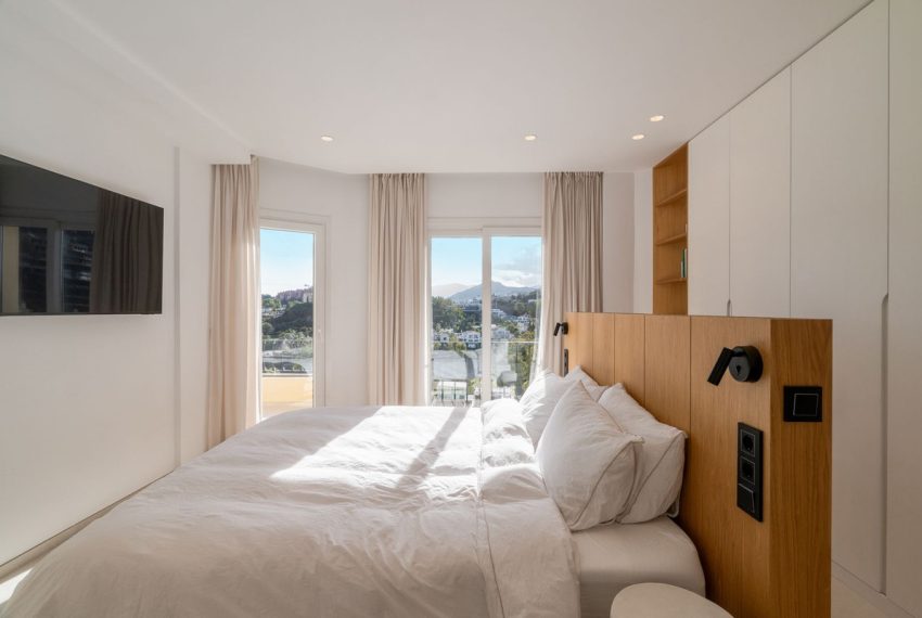 R5017696-Apartment-For-Sale-La-Quinta-Penthouse-Duplex-3-Beds-200-Built-13
