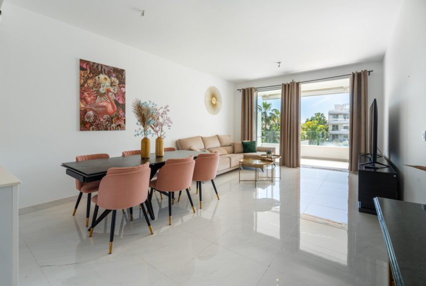 R5018062-Apartment-For-Sale-Estepona-Middle-Floor-2-Beds-82-Built-1