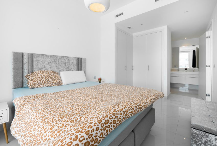 R5018062-Apartment-For-Sale-Estepona-Middle-Floor-2-Beds-82-Built-14