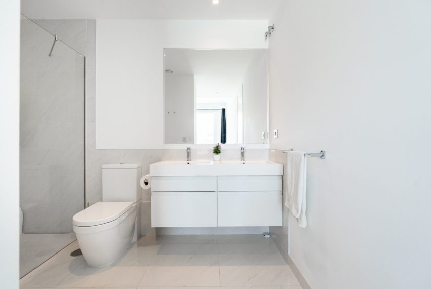 R5018062-Apartment-For-Sale-Estepona-Middle-Floor-2-Beds-82-Built-16