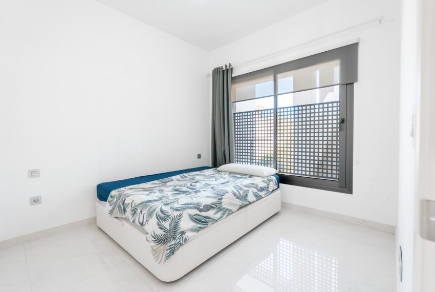 R5018062-Apartment-For-Sale-Estepona-Middle-Floor-2-Beds-82-Built-19
